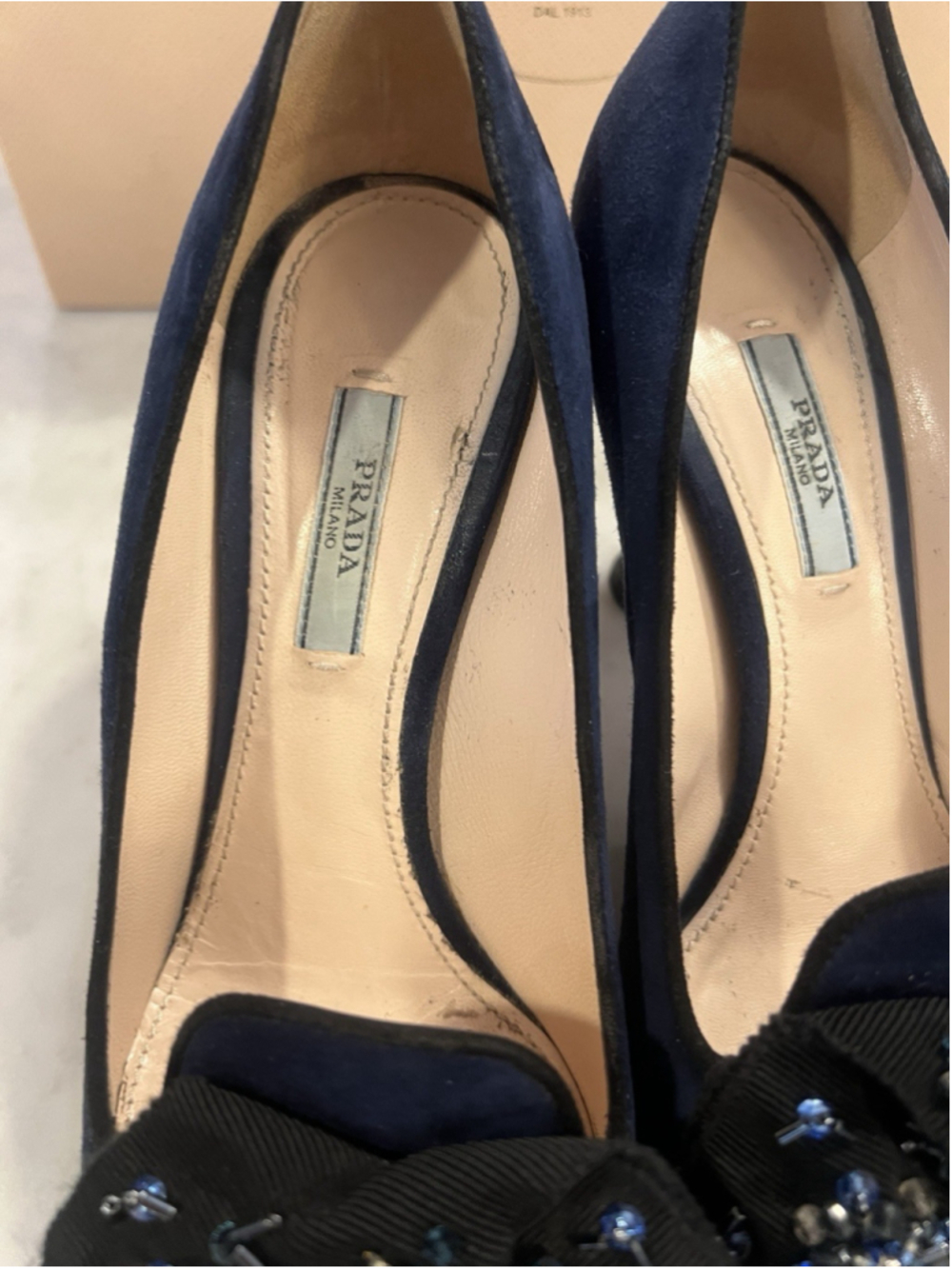 Prada Suede Beaded Bow Navy Blue Designer Heels Sz 39 (8.5/9) With Original Box - Picture 6 of 16
